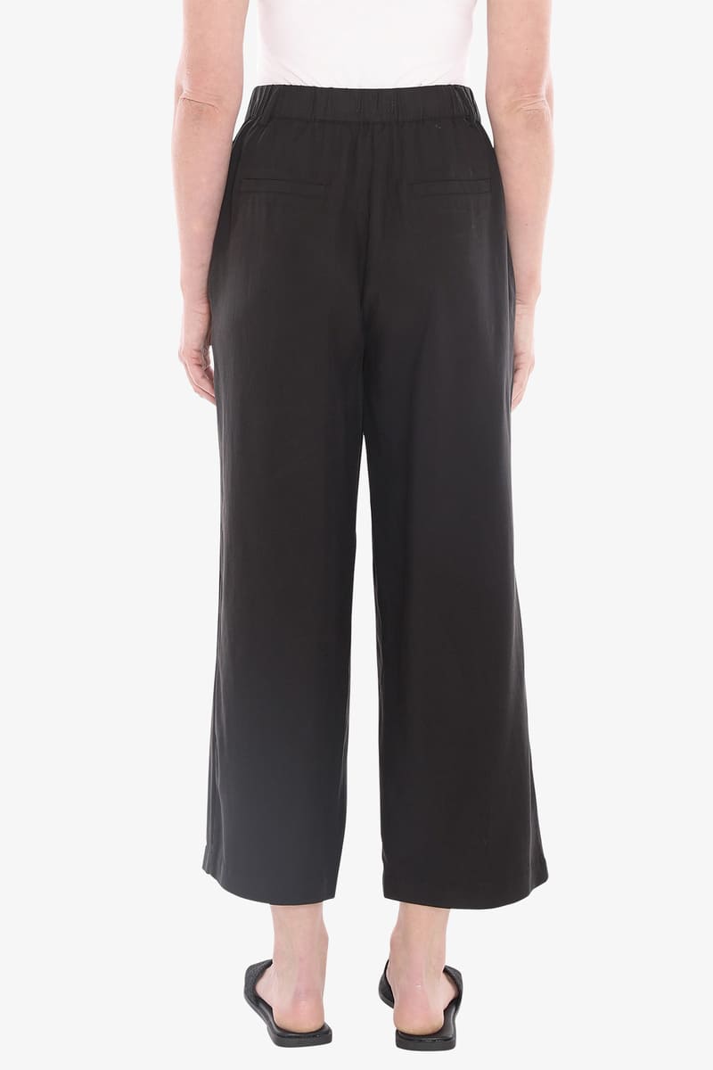 JUMP Flat Front Pants Black