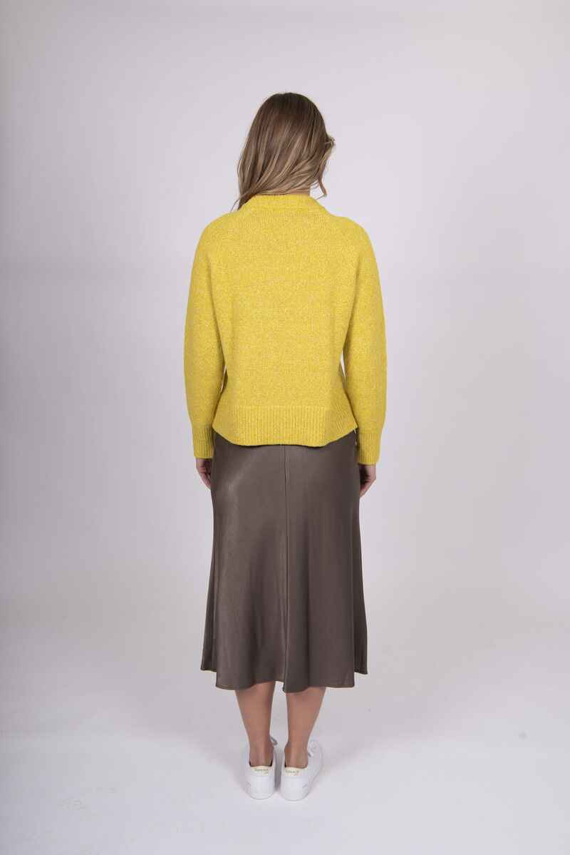 BELLA SemiCropped Ragl Pullover Chart