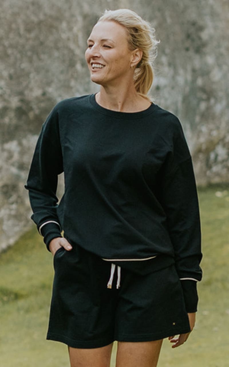 MOKE Suzy Sweater Black