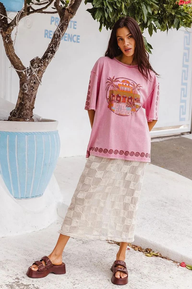 NLB Hotel Magnolia Tee Pink