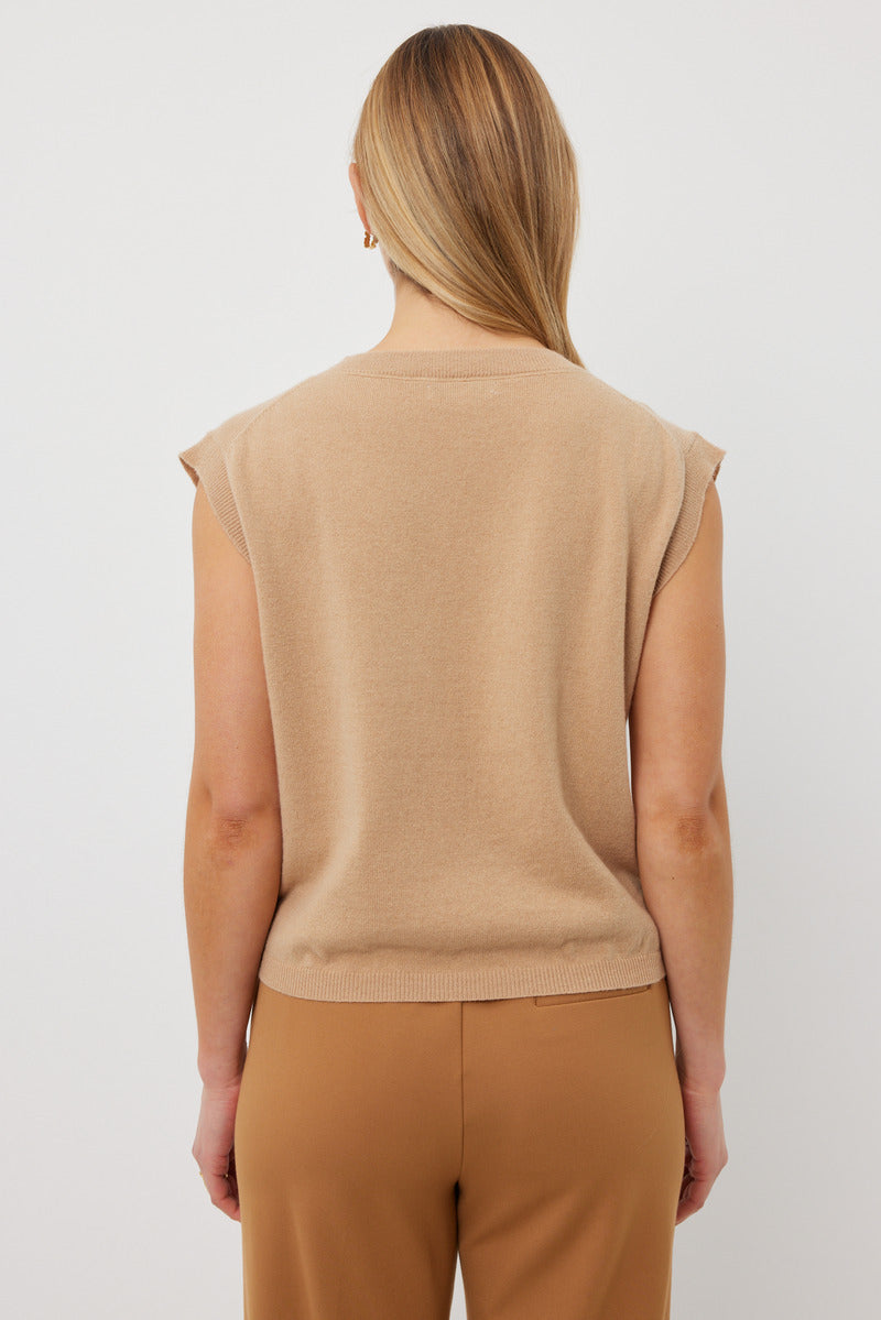 TUESDAY Jasper Vest Caramel
