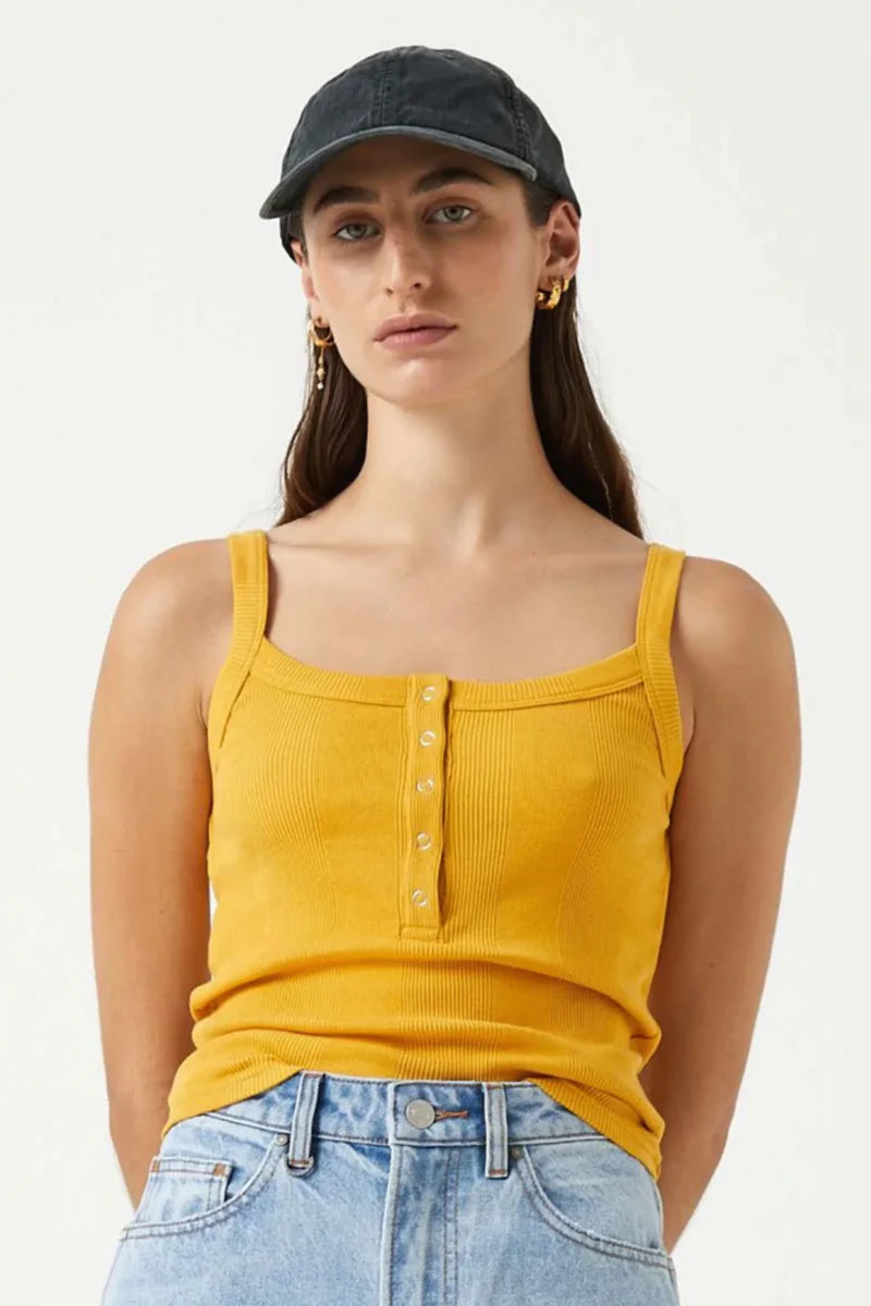 NEUW Frenchie Henley Singlet Marigold