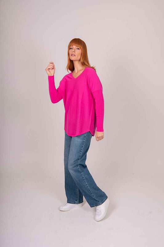 B&L Pullover QueenV CHem Ess Fuchsia