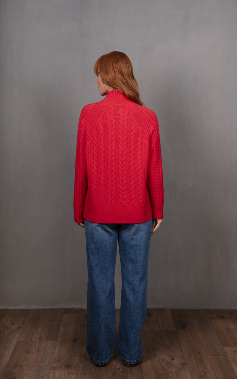 B&L Cable Raglan Pullover Cay