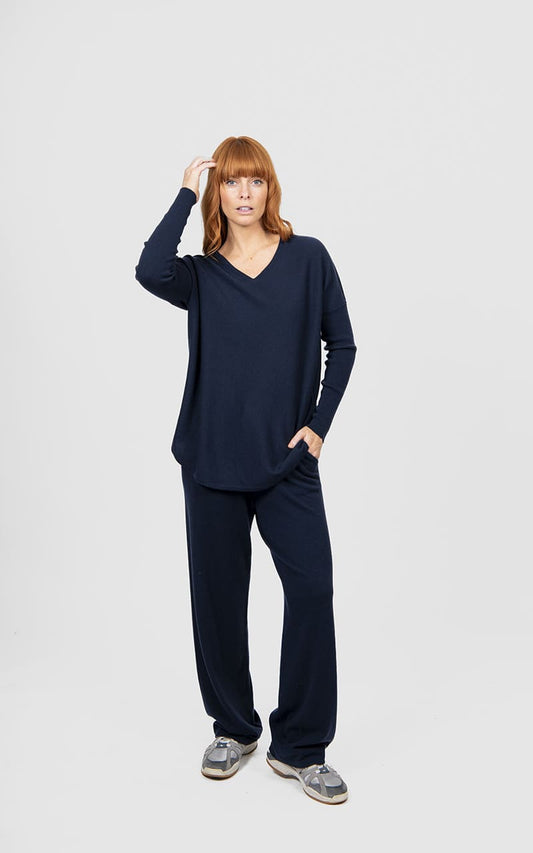 B&L Pullover QueenV CHem Ink