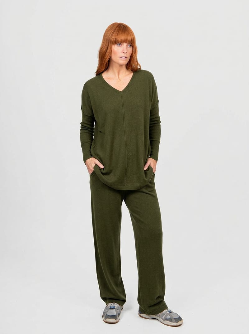 B&L Pullover QueenV CHem Olive