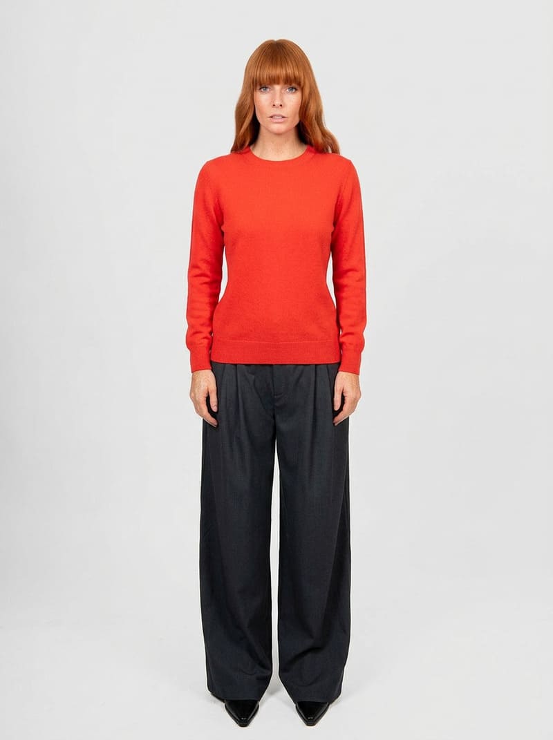 B&L Chloe CNeck Pullover Cayenne