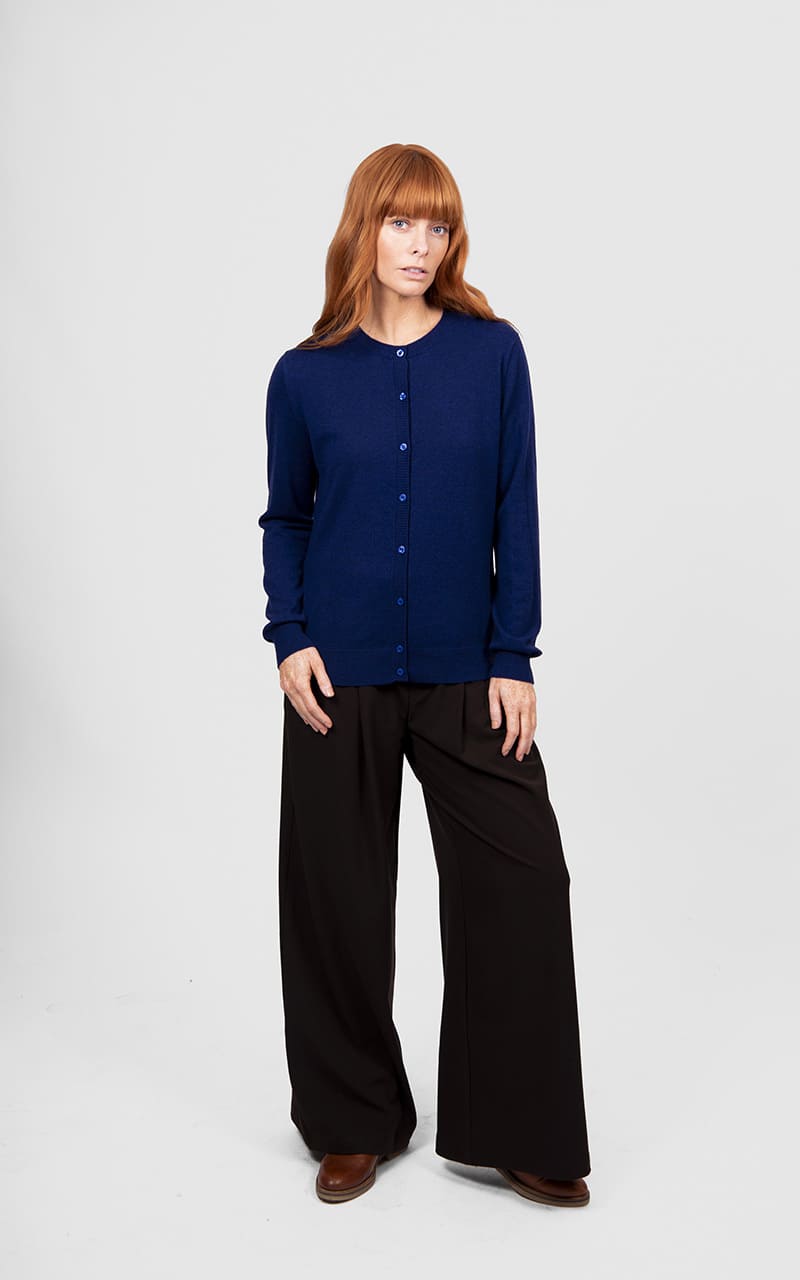 B&L Kate CrewN Cardy CarbonBl