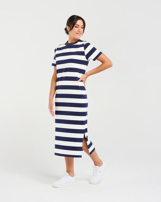 BLACKSTONE Emily T-Shirt Dress NavyWhite