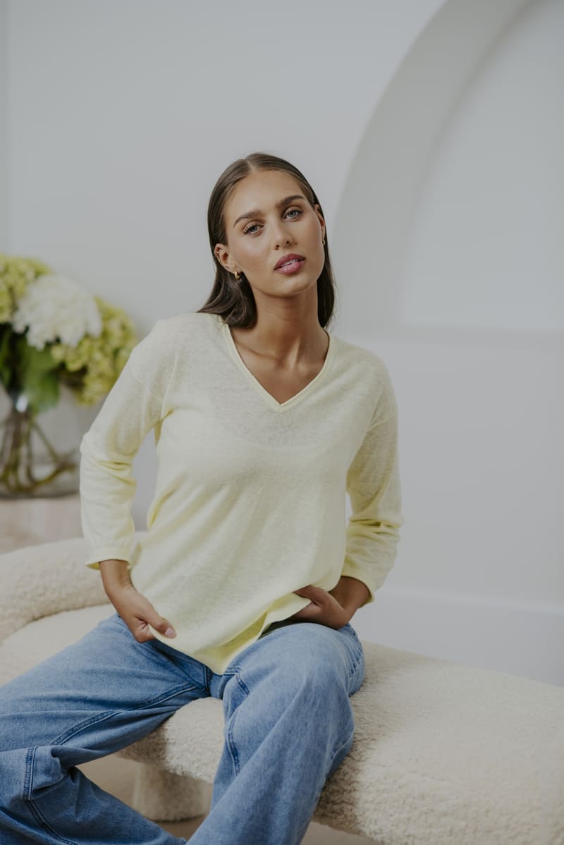 B&L VNeck Relaxed Pullover Lemon
