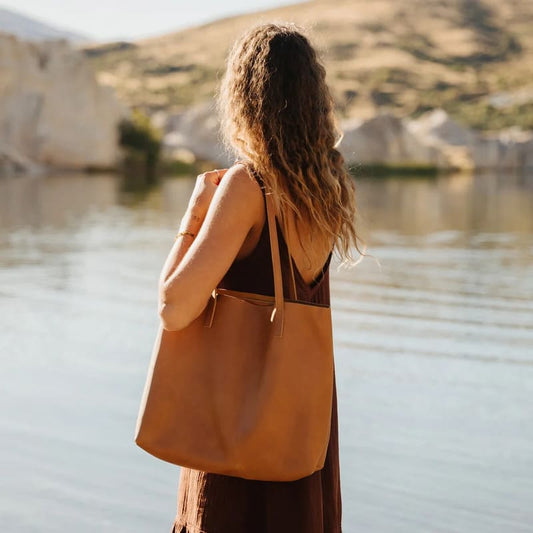 DUFFLE & CO Bri Tote VinTan