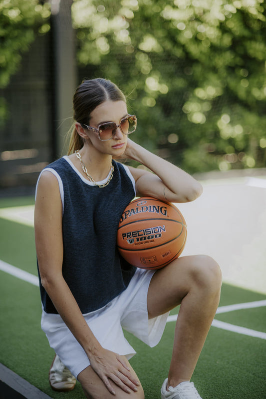 B&L Button Back Vest NavyW