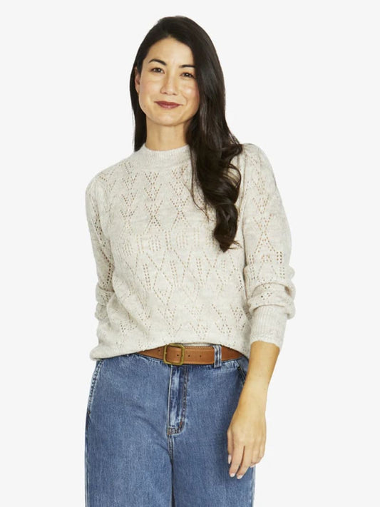 JUMP Point Scallop Pullover Pearl