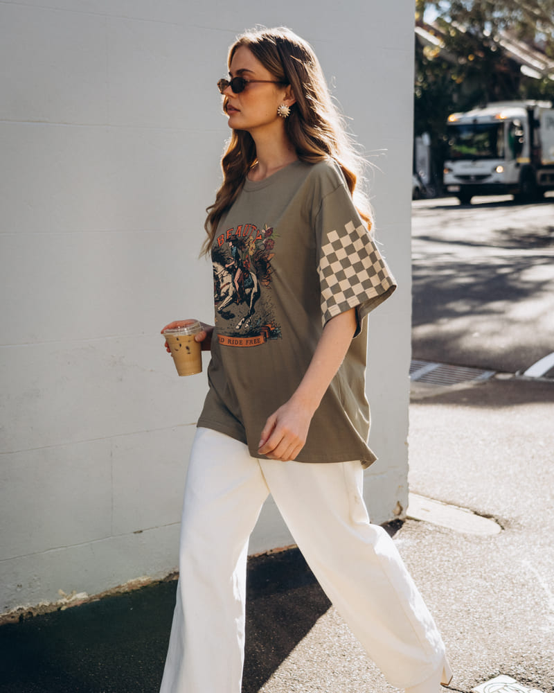 PAPER HEART Saddle Up Tee Khaki
