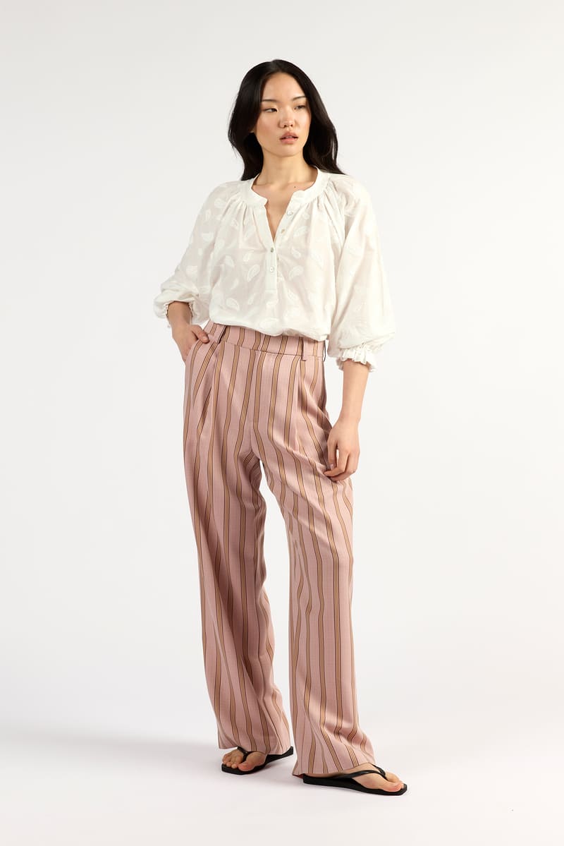 TUES Boyfriend Pants Rosewood Stripe
