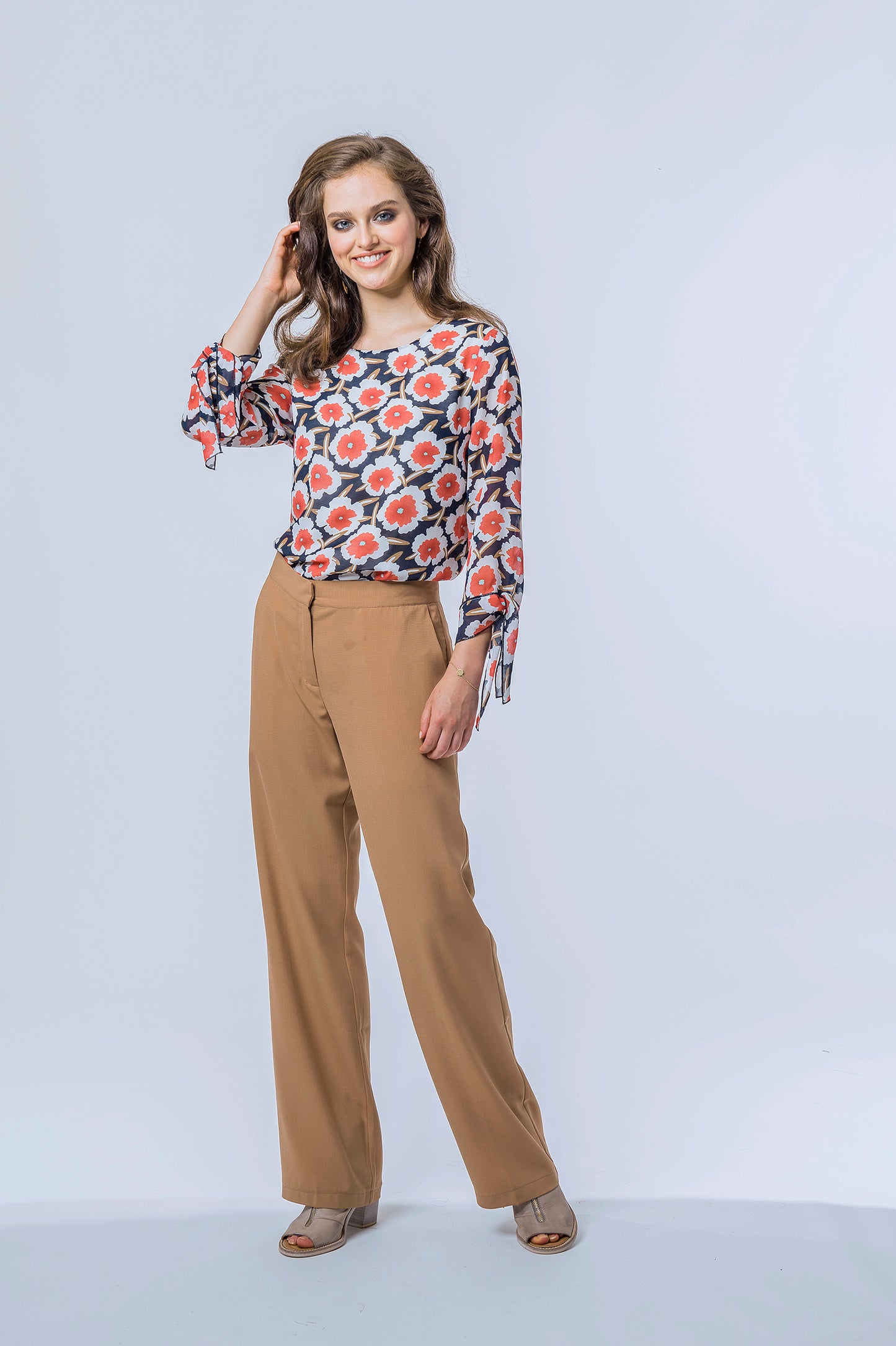 TUESDAY Karen Pants Camel